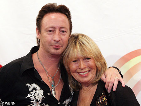 John Lennon, Cynthia